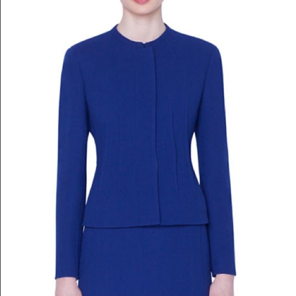 Authentic NWT Armani Collezioni Women's Business Zip Up Cropped Blazer | Size 14